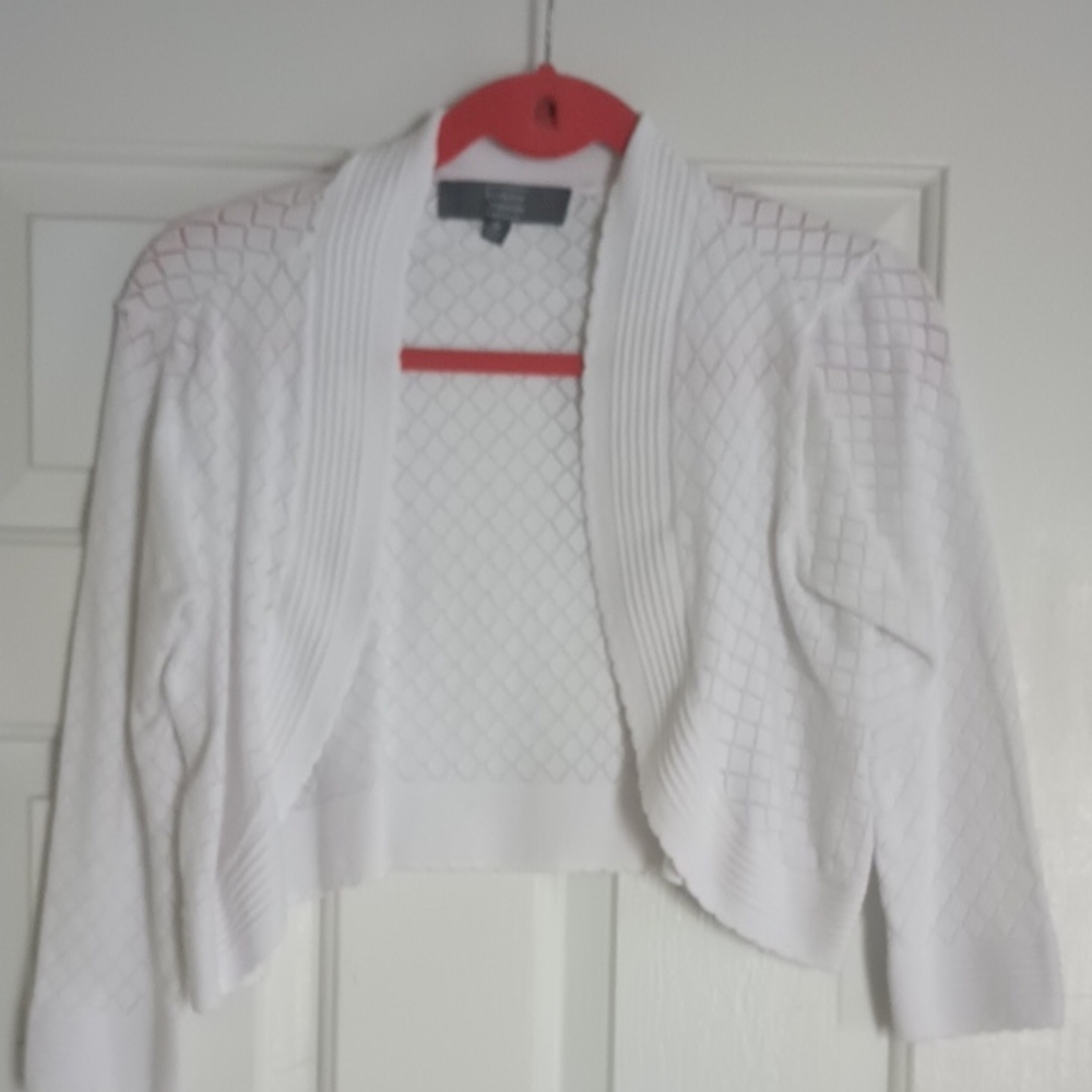 Women's White Cropped Sweater Medium